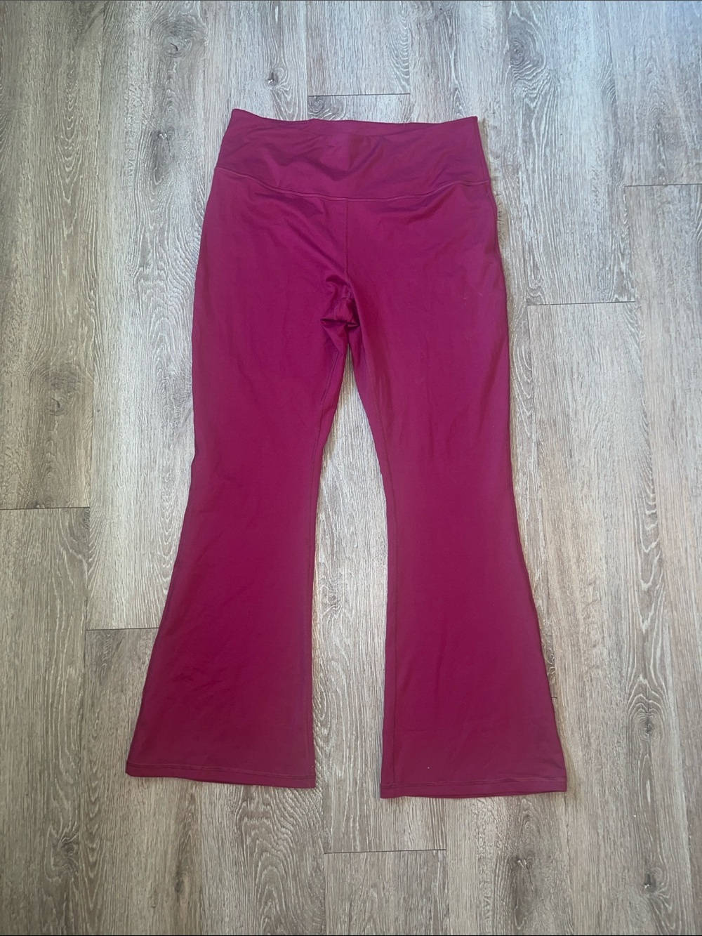 Savage X Fenty Burgundy Flare Leggings yoga pants 2x workout casual